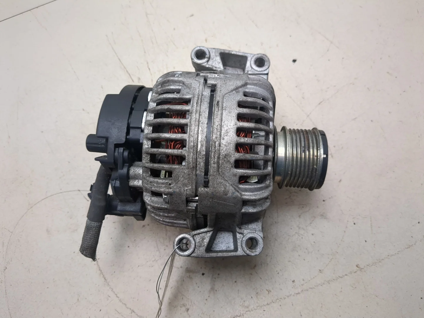 Генератор Mercedes-Benz C W203 2000-2008 КПП автомат (АКПП) M271.946 Бензин 1.8 л Турбо-инжектор