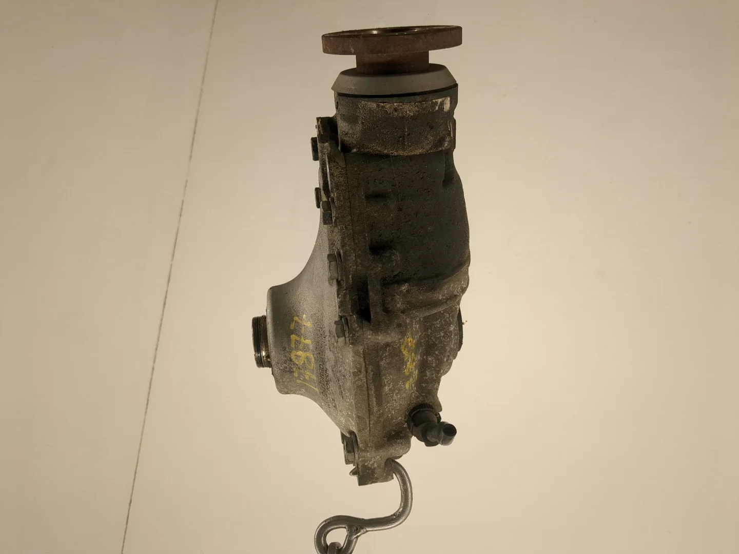 Редуктор моста BMW X3 F25 2010-2017 КПП автомат 4х4 (АКПП) N52B30A, N52B30B Бензин 3 л Инжектор