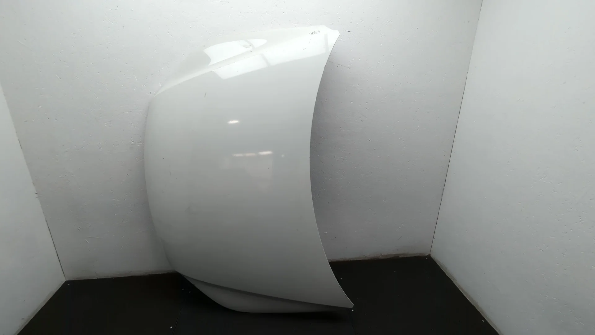 Капот Volkswagen Tiguan 2011-2018 КПП автомат 4х4 (АКПП) CCTA Бензин 2 л TSI