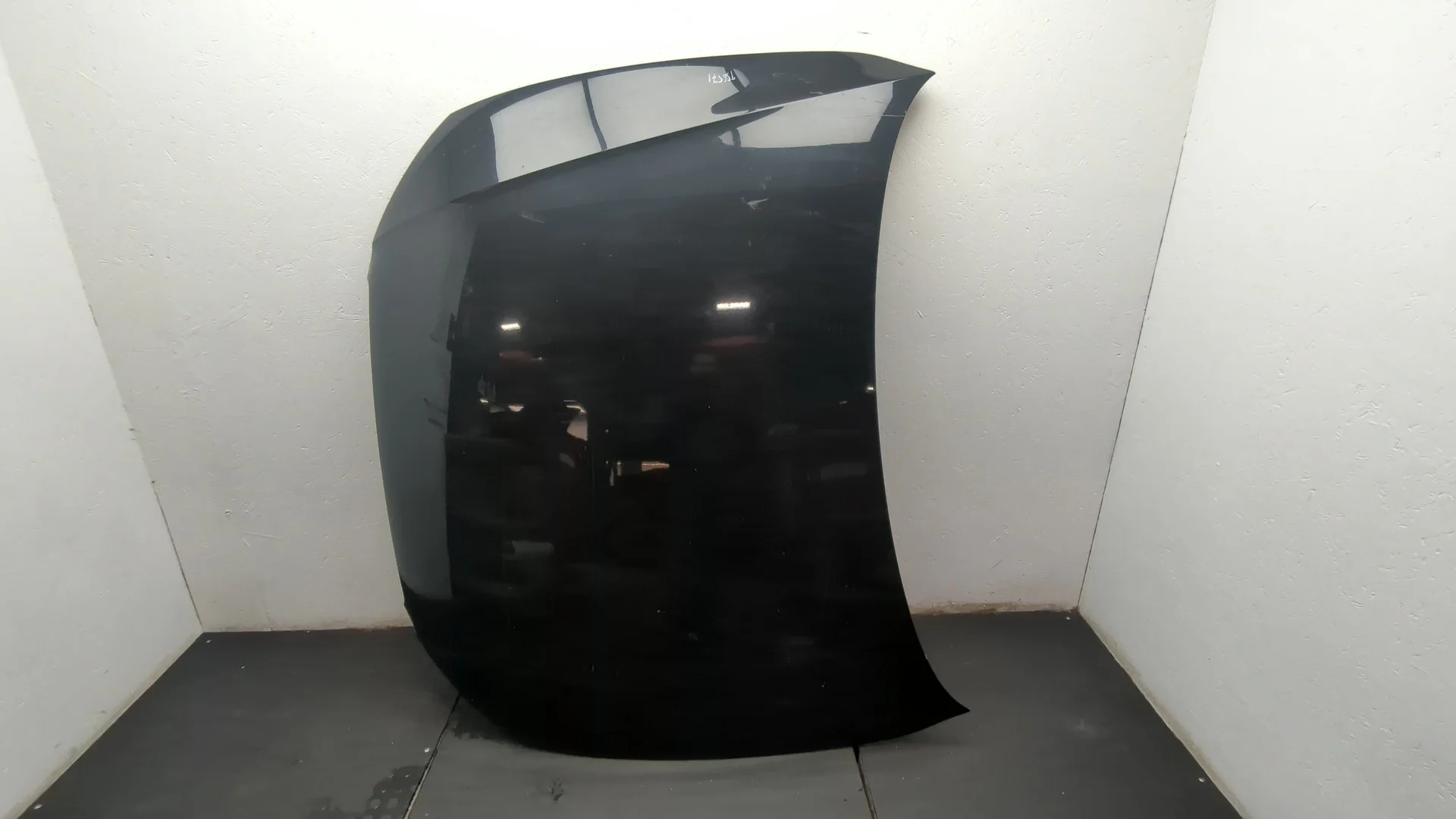 Капот Audi A5 (8T) 2007-2016 КПП вариатор CGK Дизель 2.7 л