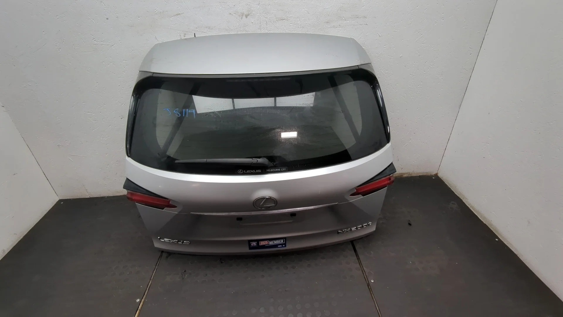 Крышка (дверь) багажника Lexus NX 2014-2021 КПП автомат (АКПП) 8ARFTS Бензин 2 л Турбо-инжектор