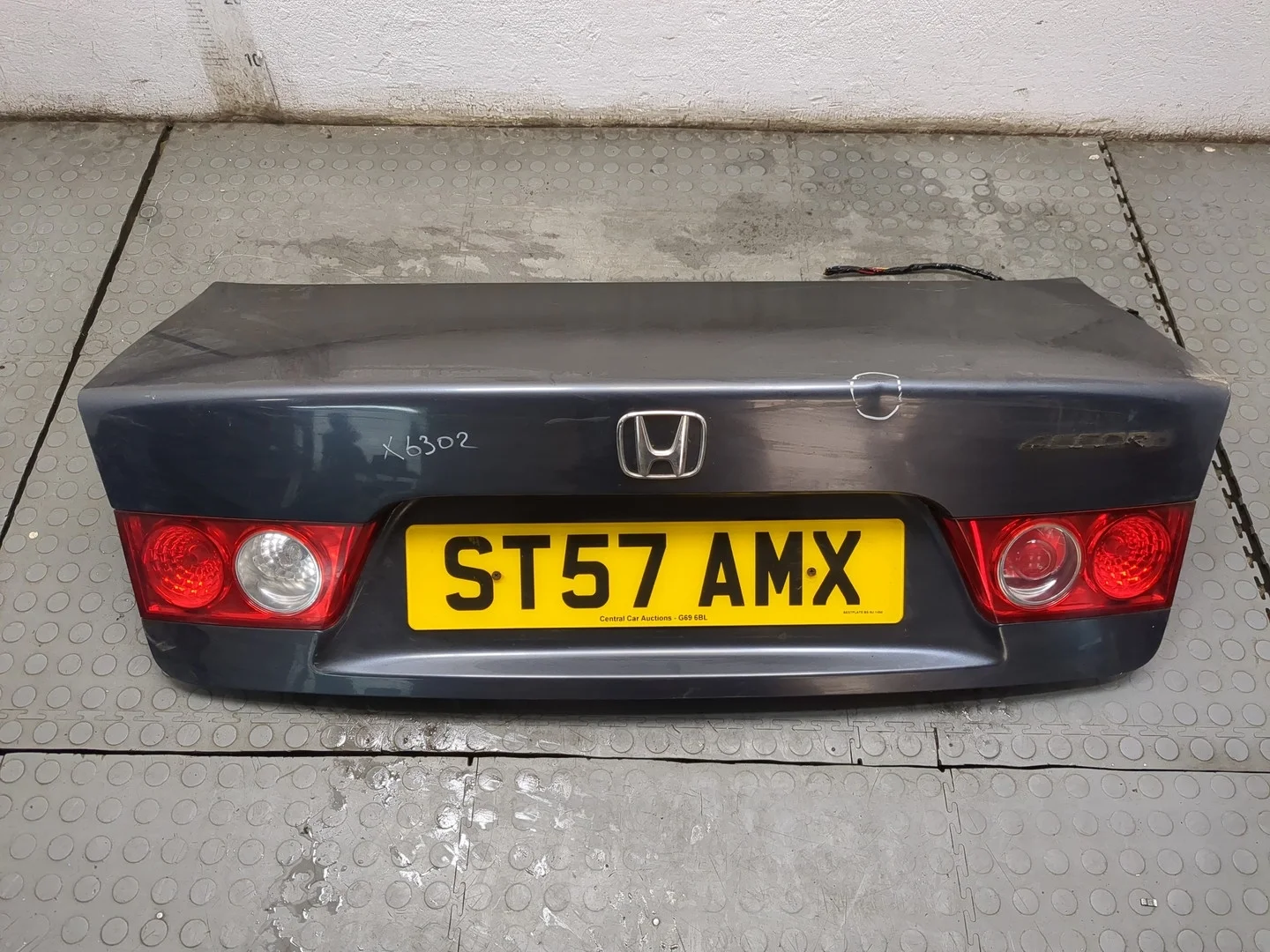 Крышка (дверь) багажника Honda Accord 7 2003-2007 КПП 5-ст.мех.(МКПП) K20Z2 Бензин 2 л Инжектор