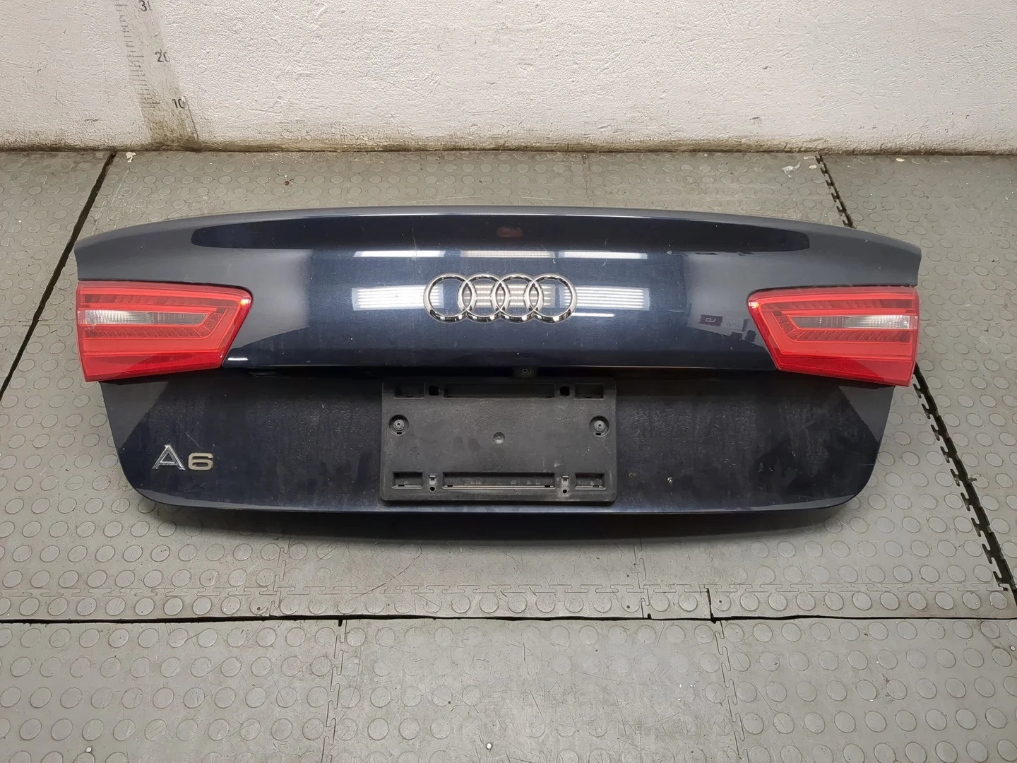 Крышка (дверь) багажника Audi A6 (C7) 2011-2018 КПП автомат 4х4 (АКПП) CAEB Бензин 2 л TFSI