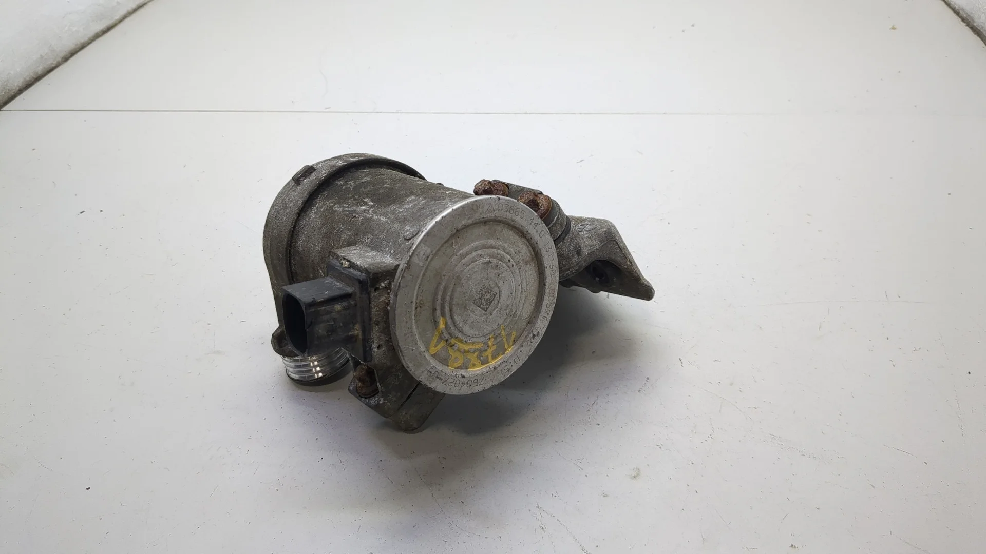 Насос водяной (помпа) BMW X1 (E84) 2009-2015 КПП автомат 4х4 (АКПП) N20B20A Бензин 2 л Турбо-инжектор