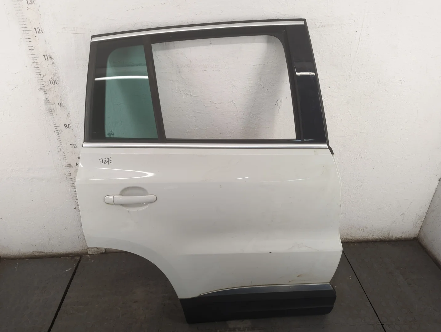 Дверь боковая (легковая) Volkswagen Tiguan 2011-2018 КПП автомат 4х4 (АКПП) CCTA Бензин 2 л TSI