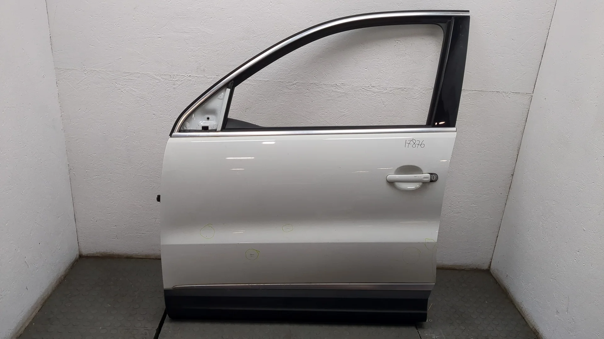 Дверь боковая (легковая) Volkswagen Tiguan 2011-2018 КПП автомат 4х4 (АКПП) CCTA Бензин 2 л TSI