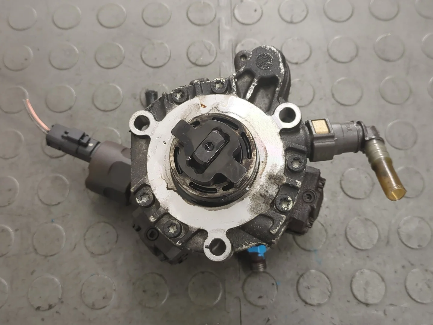 ТНВД Peugeot 407 2004-2011 КПП автомат (АКПП) RHF, RHR, RHL Дизель 2 л HDI