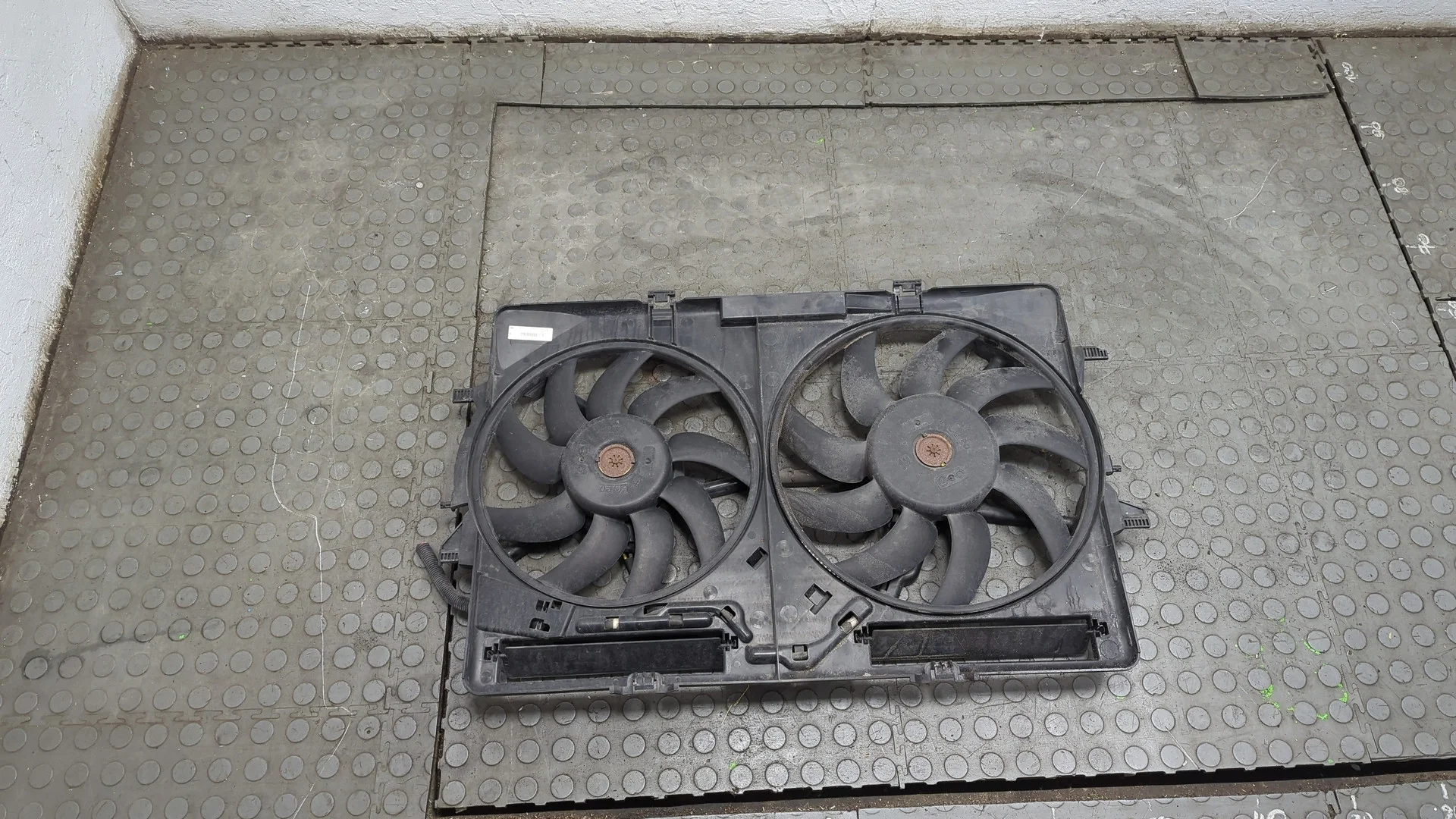 Вентилятор радиатора Audi A6 (C7) 2011-2018 КПП автомат 4х4 (АКПП) CAEB Бензин 2 л TFSI