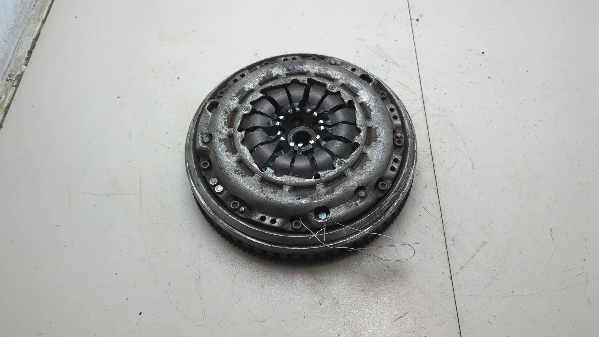 Маховик Renault Laguna 3 2007-2025 КПП 6-ст.мех.(МКПП) K9K 780 Дизель 1.5 л DCI