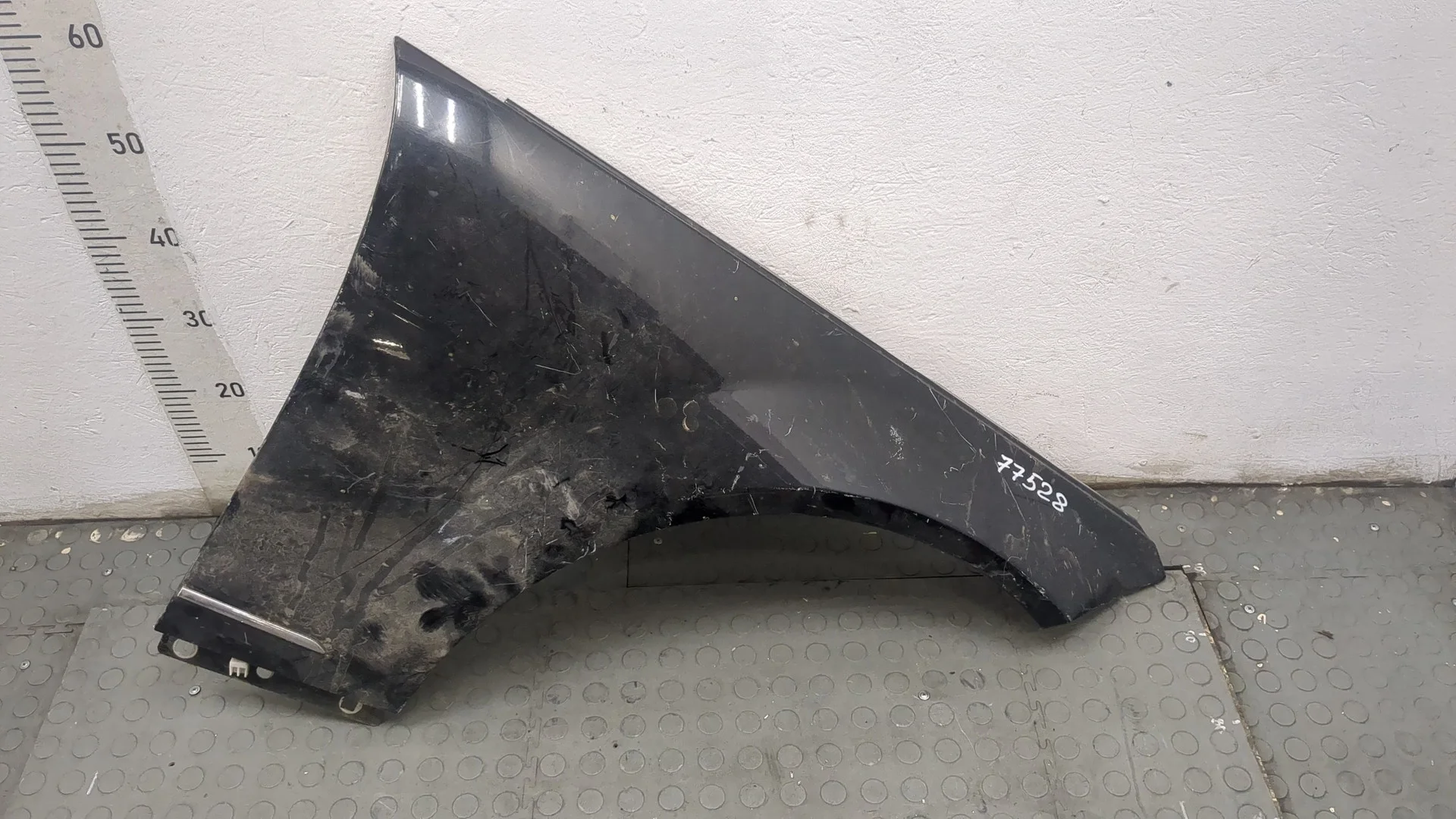 Крыло Mercedes-Benz C W204 2006-2015 КПП 6-ст.мех.(МКПП) OM 646.811 Дизель 2.2 л CDI