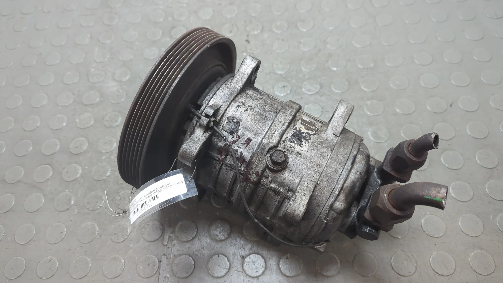 Компрессор кондиционера Mercedes-Benz Sprinter 2006-2018 КПП 6-ст.мех.(МКПП) OM 646.985 DE 22 LA Дизель 2.2 л CDI