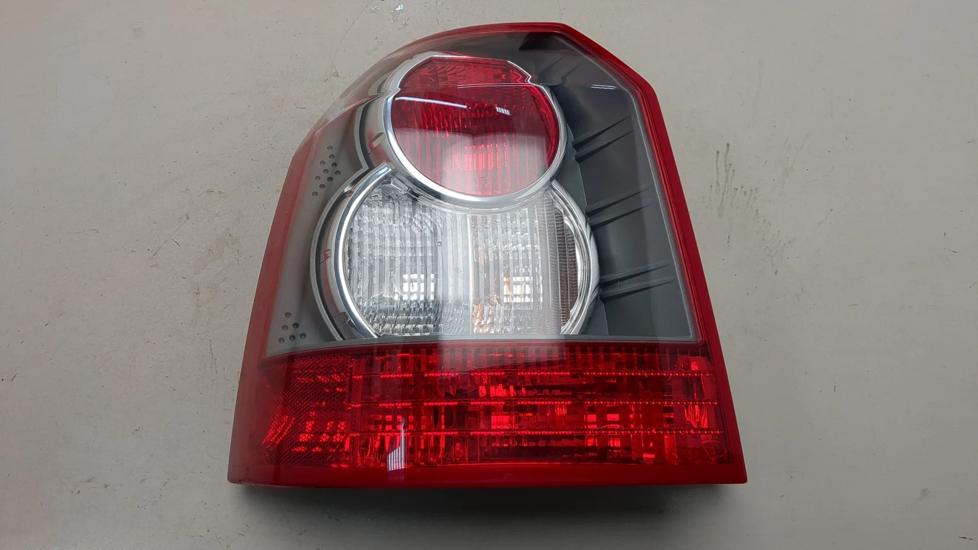 Фонарь (задний) Land Rover Freelander 2 2006-2014 КПП 6-ст.мех 4х4 (МКПП) 224DT Дизель 2.2 л Турбо