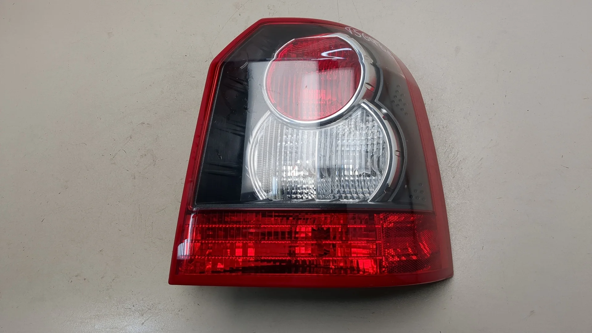 Фонарь (задний) Land Rover Freelander 2 2006-2014 КПП 6-ст.мех 4х4 (МКПП) 224DT Дизель 2.2 л Турбо