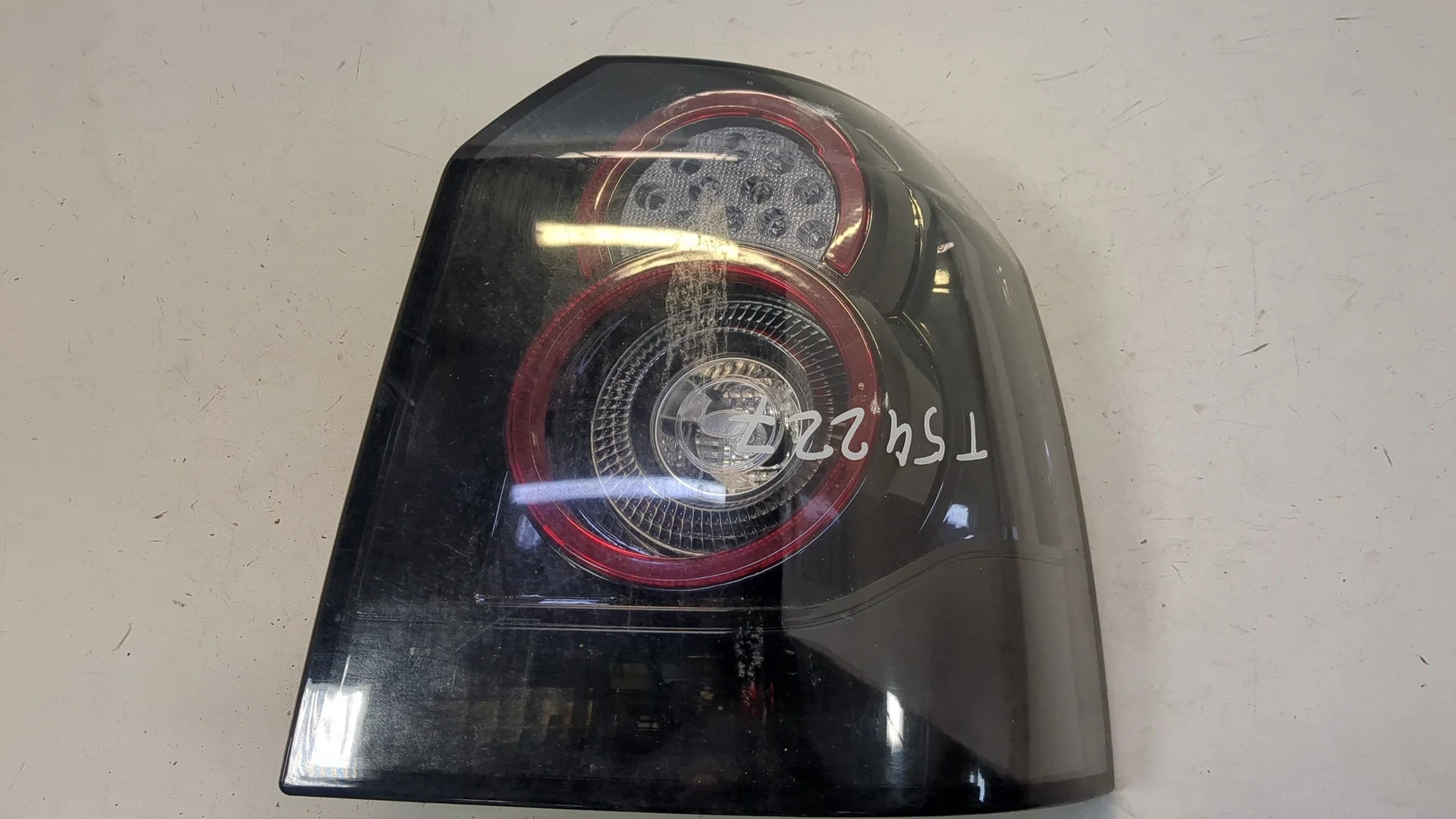 Фонарь (задний) Land Rover Freelander 2 2006-2014 КПП 6-ст.мех 4х4 (МКПП) 224DT Дизель 2.2 л Турбо