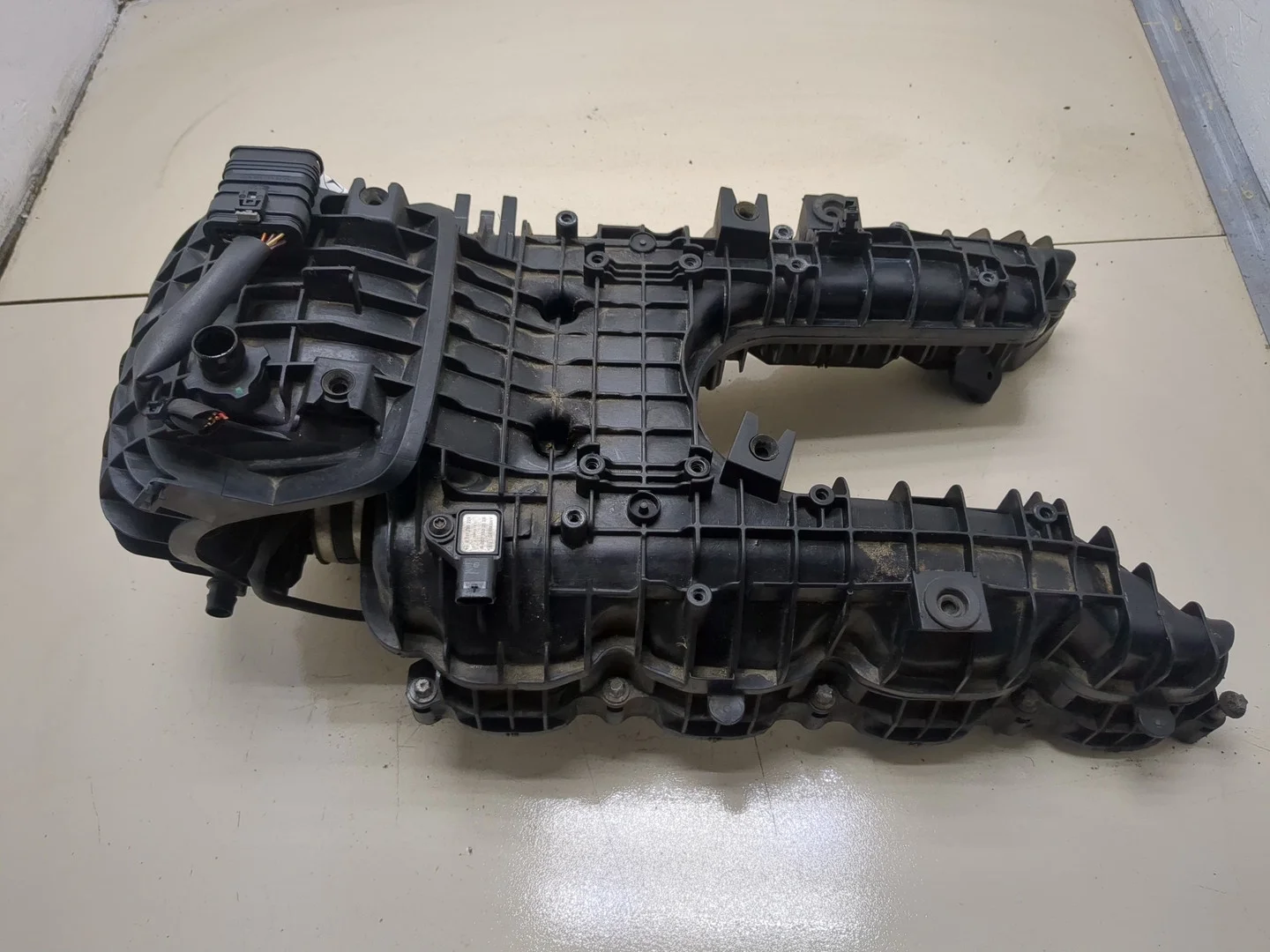 Коллектор впускной Mercedes-Benz GL X166 2012-2016 КПП автомат 4х4 (АКПП) 278.928 Бензин 4.7 л Турбо-инжектор