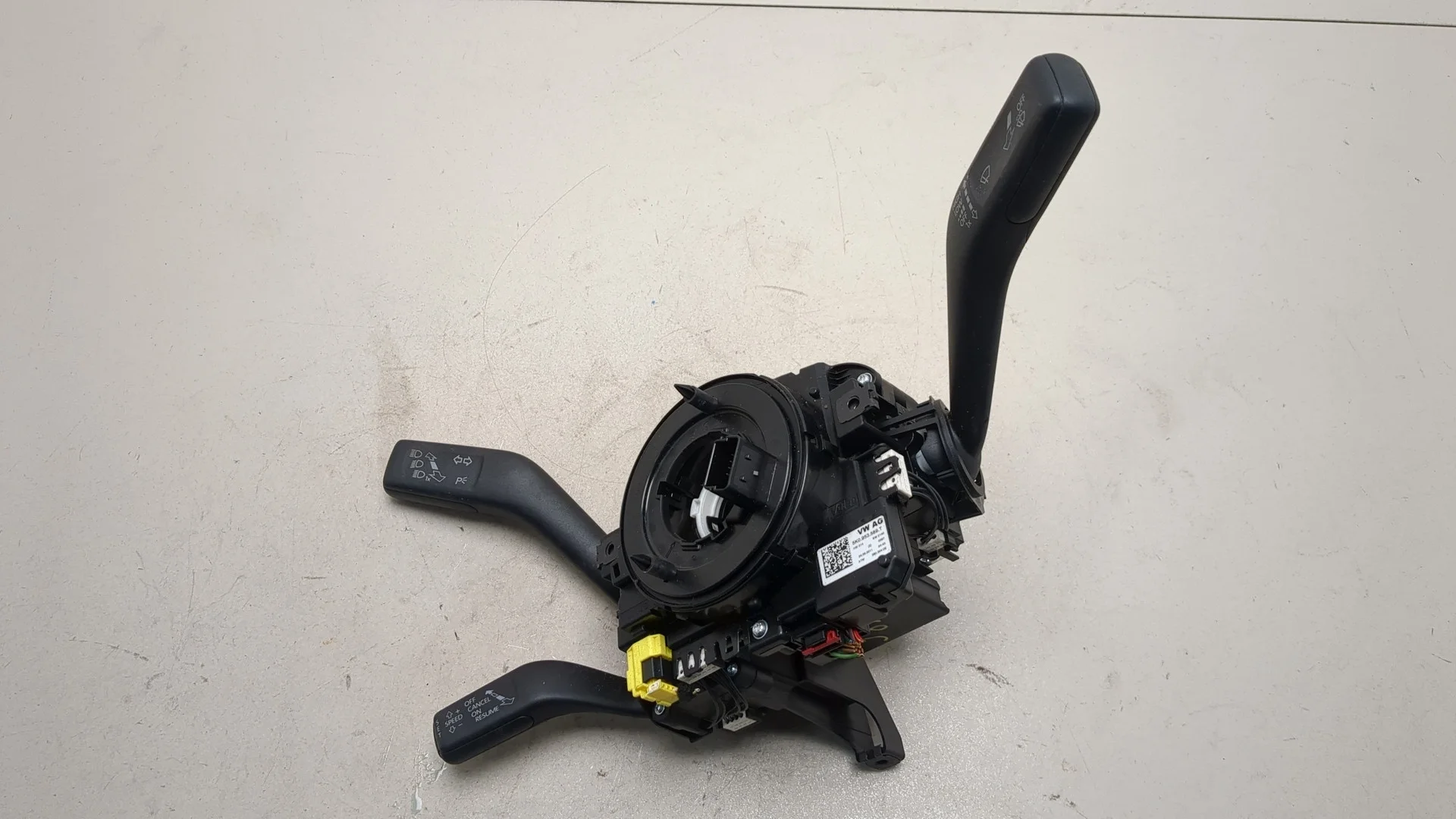 Переключатель поворотов и дворников (стрекоза) Volkswagen Passat 7 2010-2015 Европа КПП автомат 4х4 (АКПП) BWS Бензин 3.6 л FSI