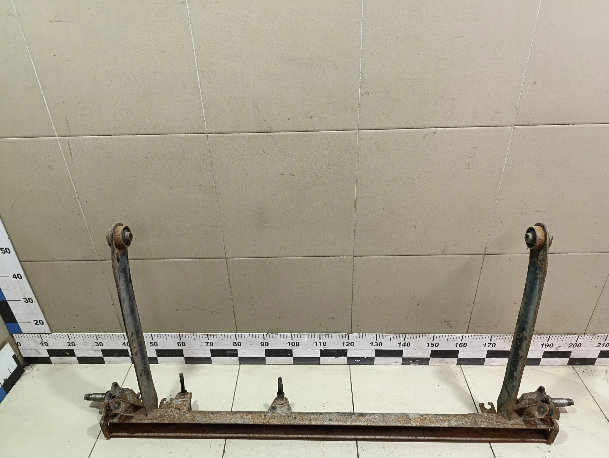 Кронштейн задней балки Almera Classic (B10) 2006-2013