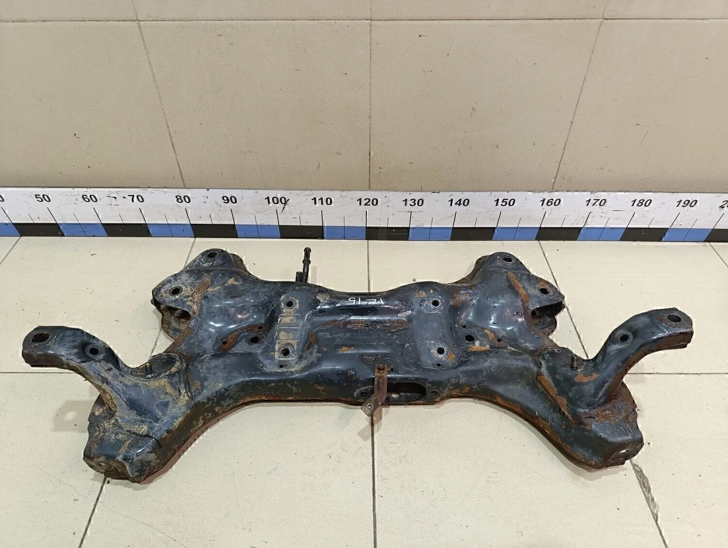 Балка подмоторная Solaris 2010-2017