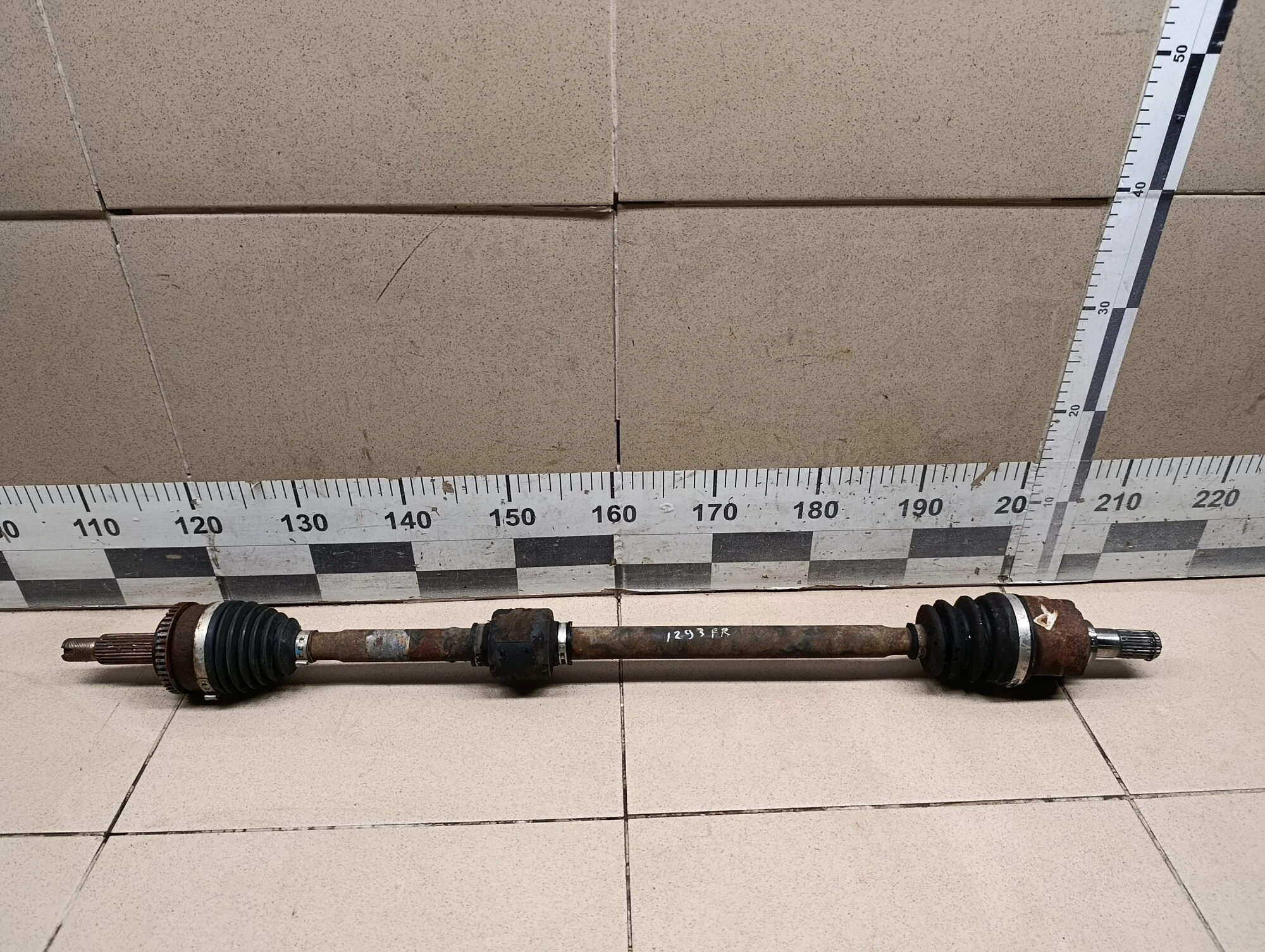 Полуось передняя правая Ceed 2012>