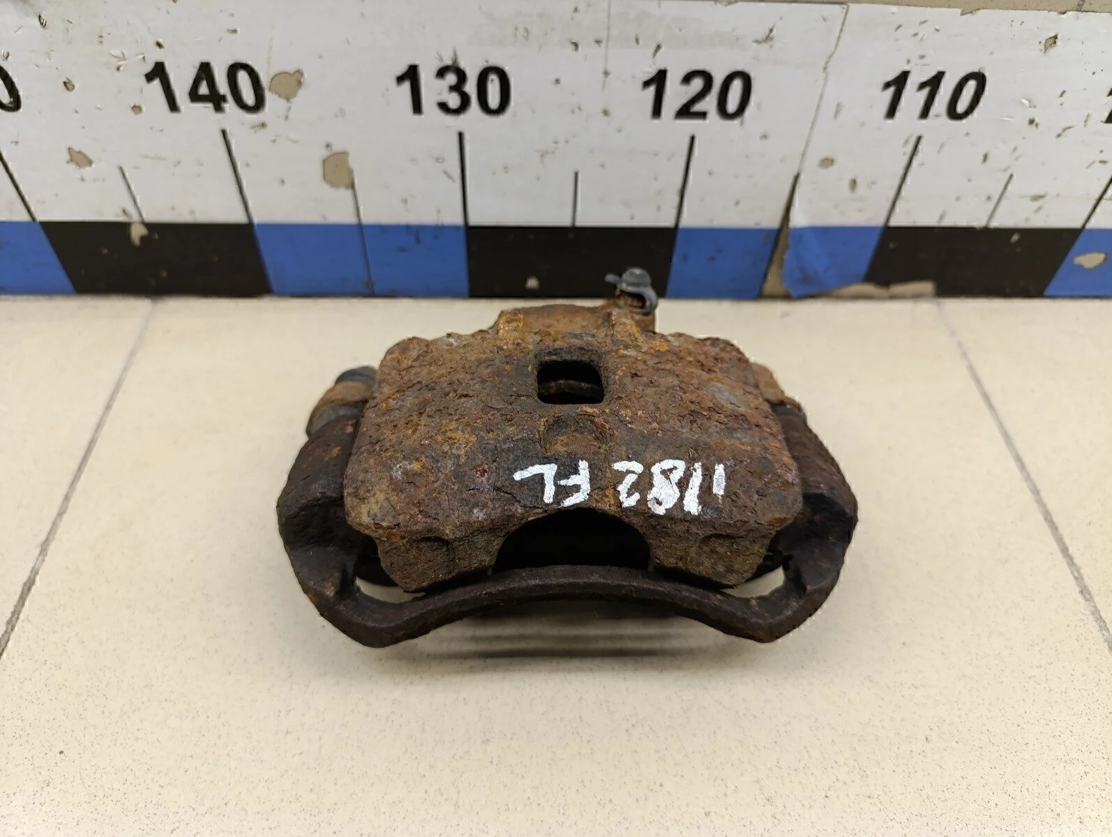 Суппорт передний левый Getz 2002-2010