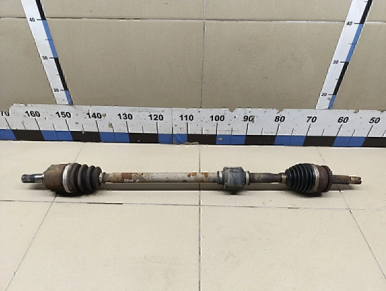 Полуось передняя правая Solaris 2010-2017