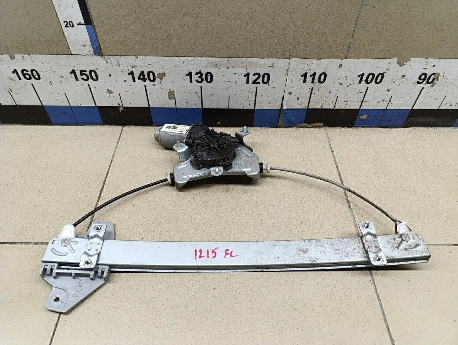Стеклоподъемник электр. передний левый Solaris 2010-2017