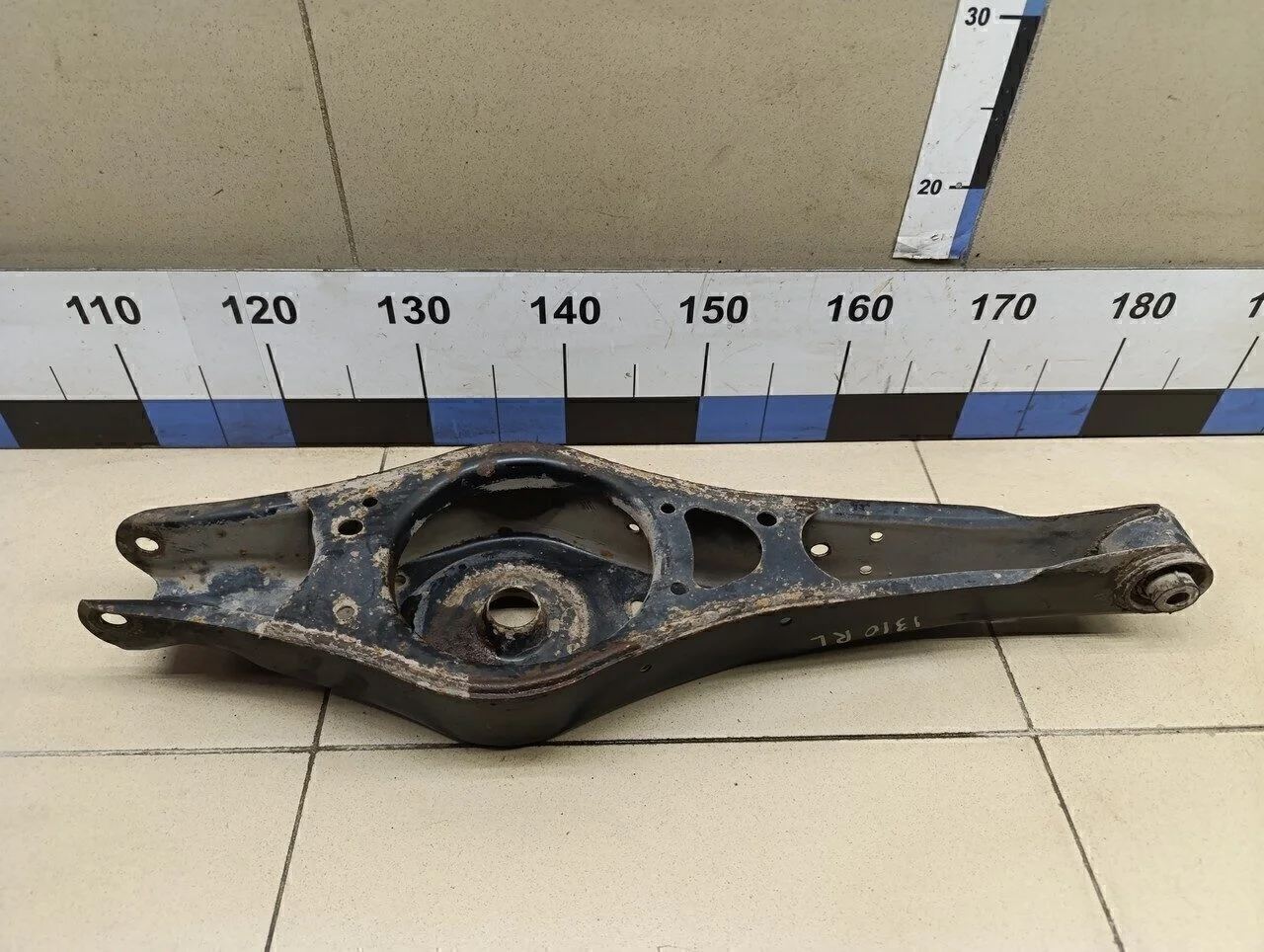 Рычаг задний нижний Passat [B6] 2005-2010