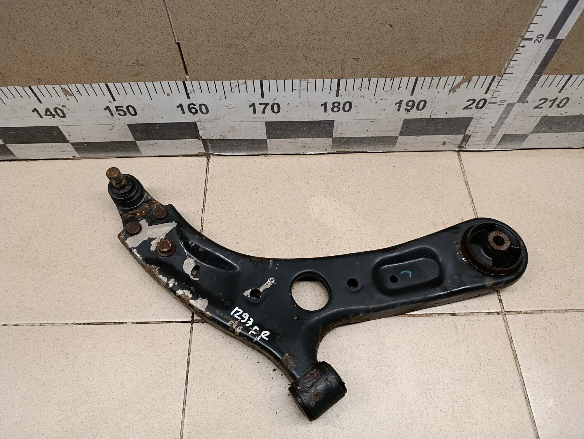 Рычаг передний нижний правый передний Ceed 2012>