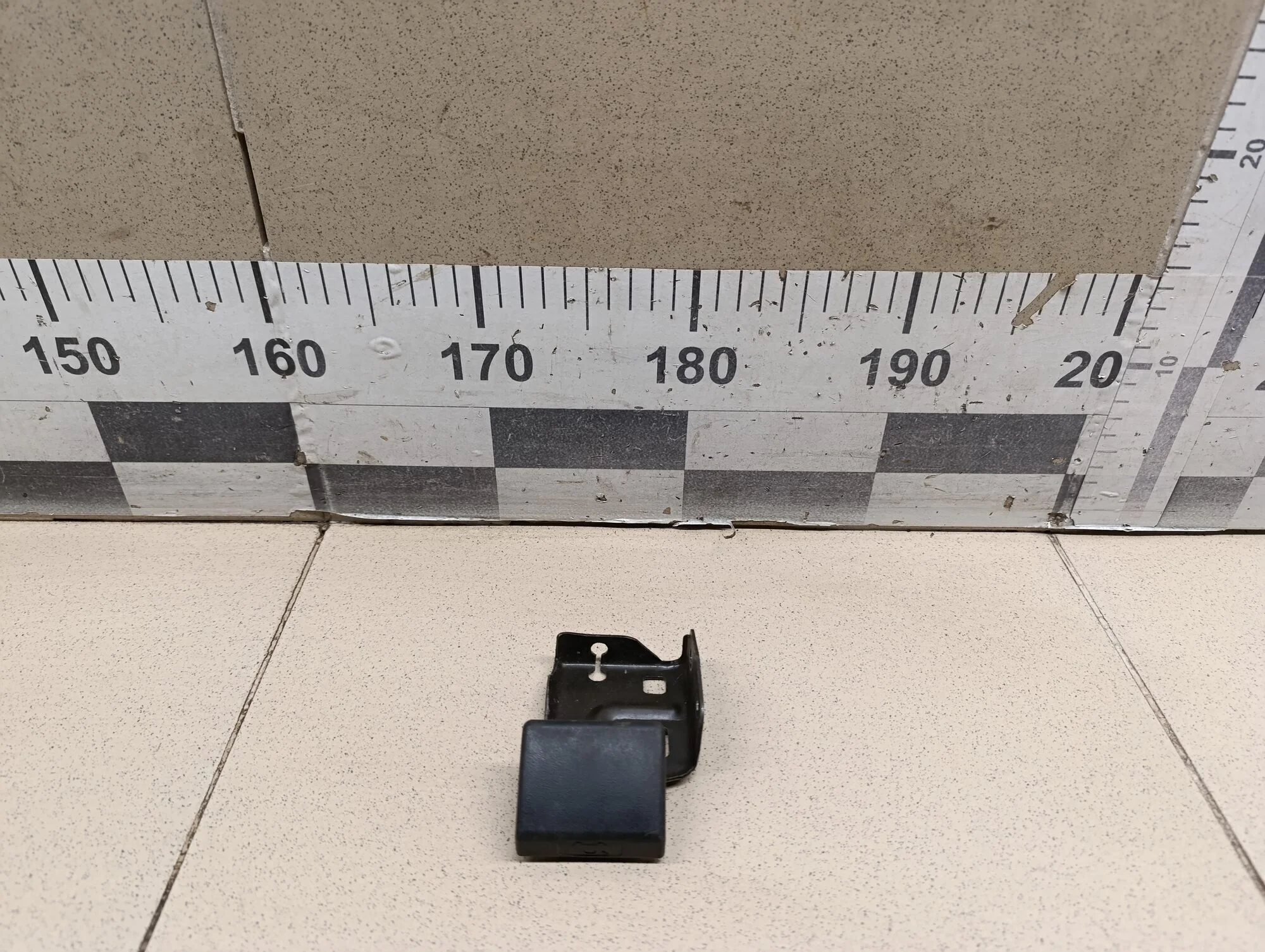 Ручка открывания капота Almera Classic (B10) 2006-2013