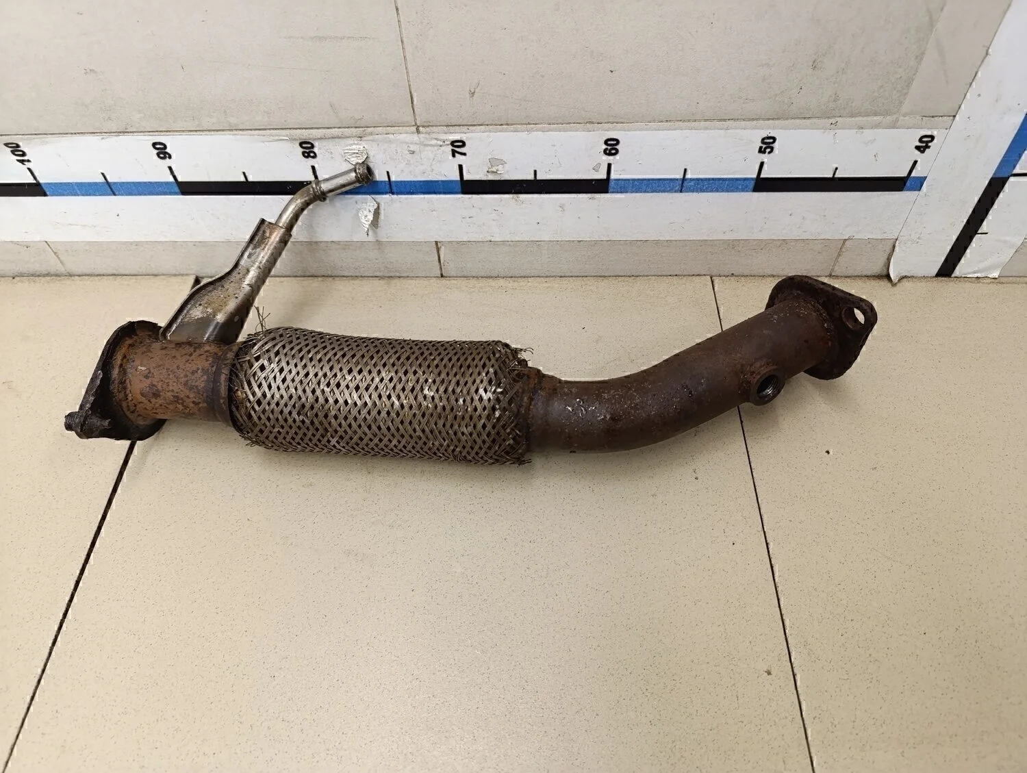 Приемная труба глушителя Solaris 2010-2017