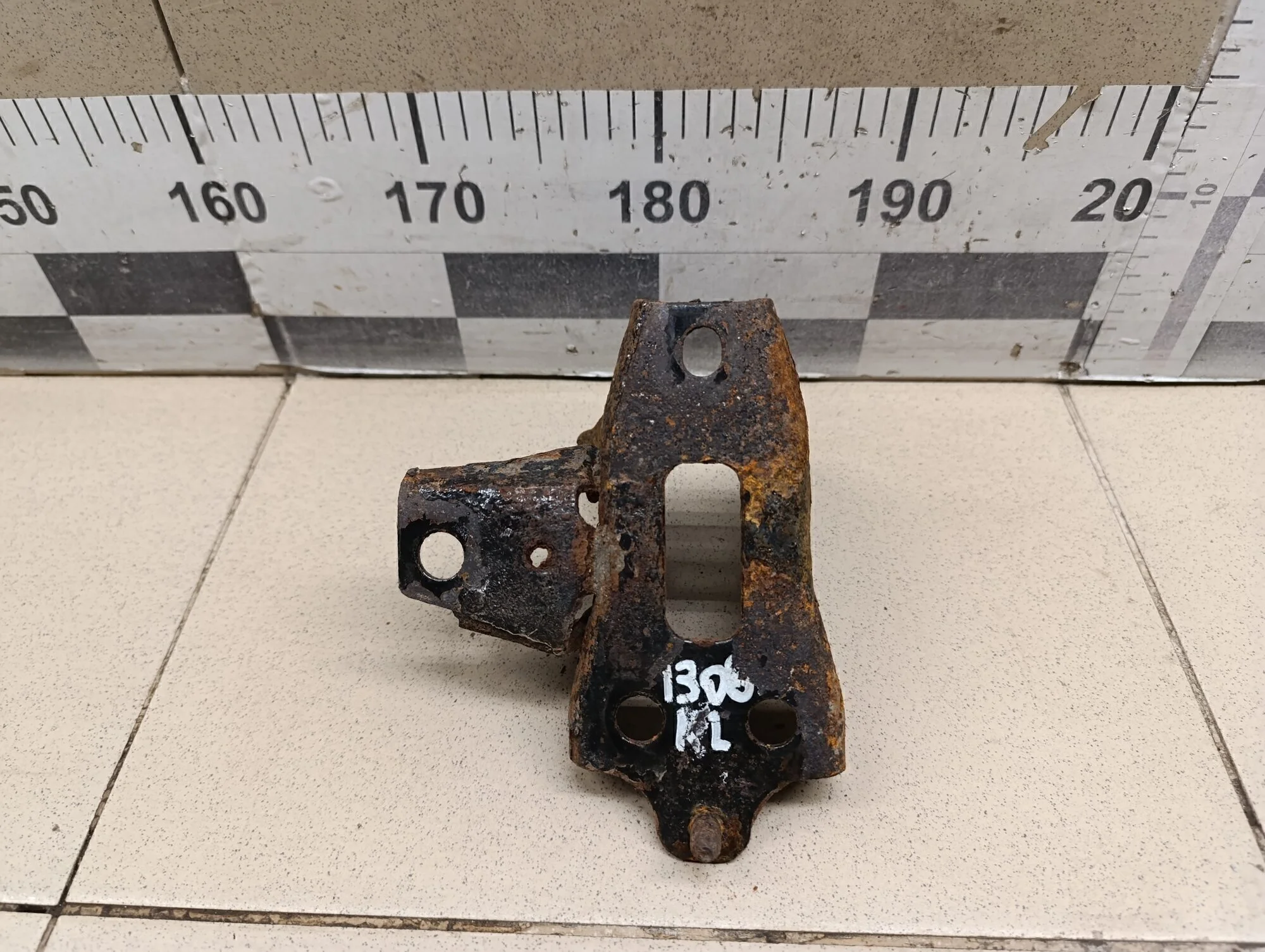 Кронштейн задней балки Almera Classic (B10) 2006-2013