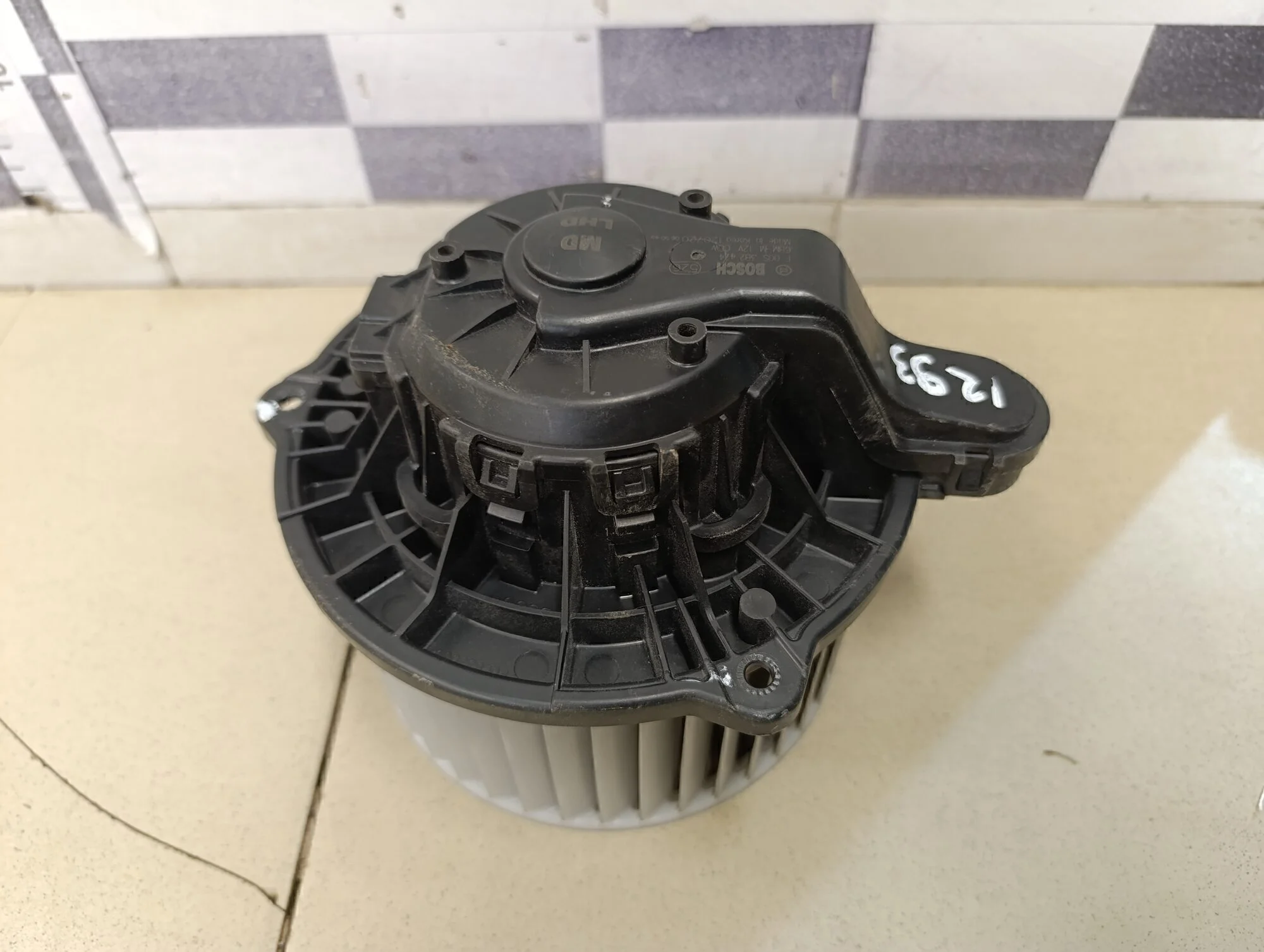 Моторчик отопителя Ceed 2012>