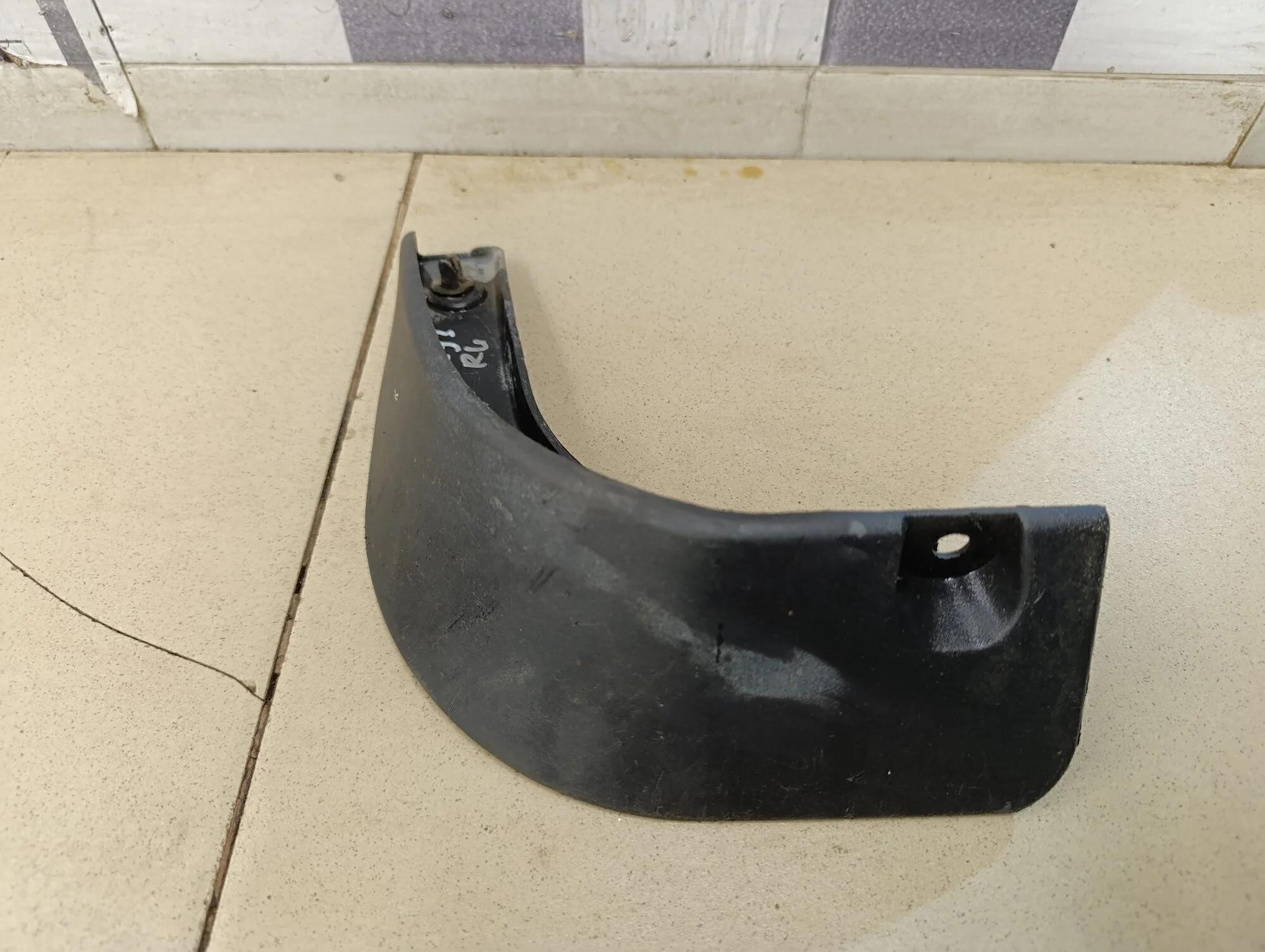 Брызговик задний левый Ceed 2012>