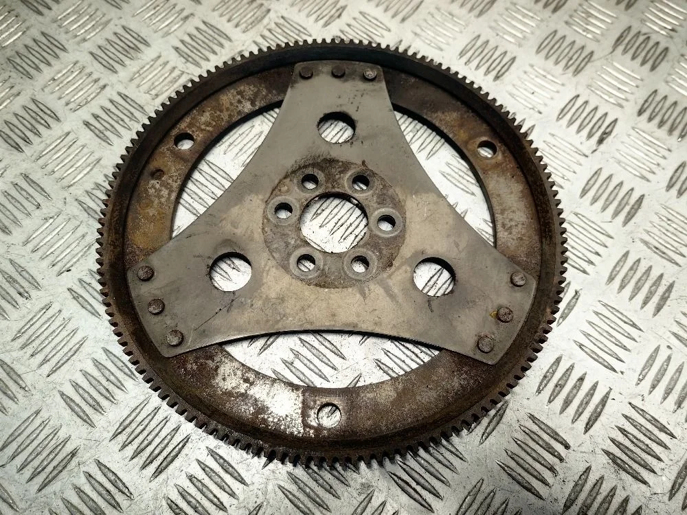 Маховик Volkswagen Passat B5