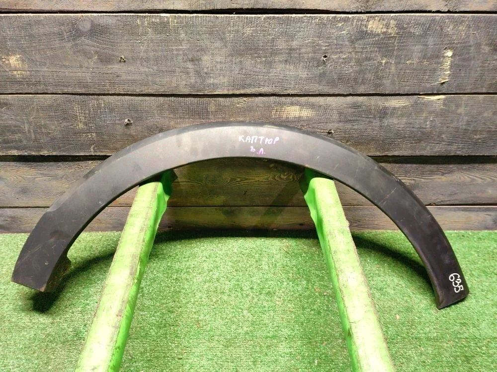 Молдинг заднего крыла левого Renault Kaptur I