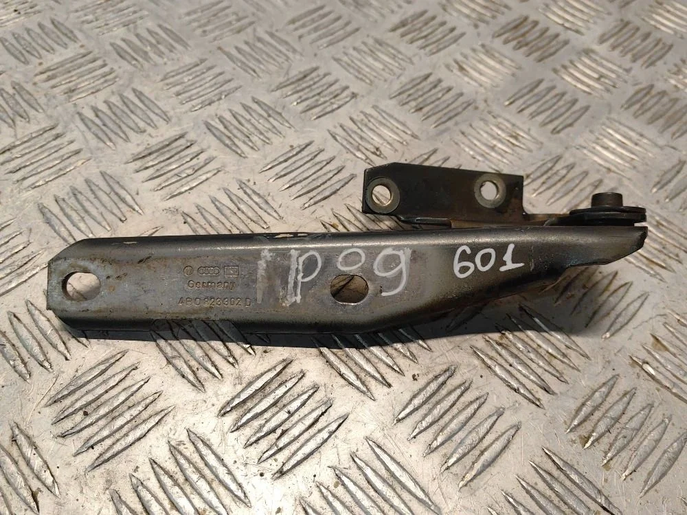 Петля капота правая Audi A6 Allroad C5