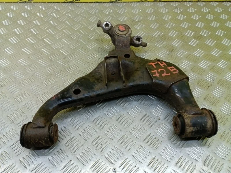 Рычаг передний нижний Toyota Hilux (2005-2015) 2013 480680K040 ПИКАП 2.5 D 2KDFTV, правый
