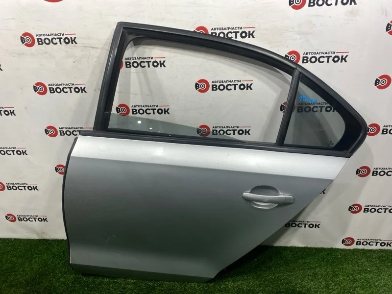 Дверь VOLKSWAGEN JETTA 2010-2018 5C6833055E A6, задняя левая
