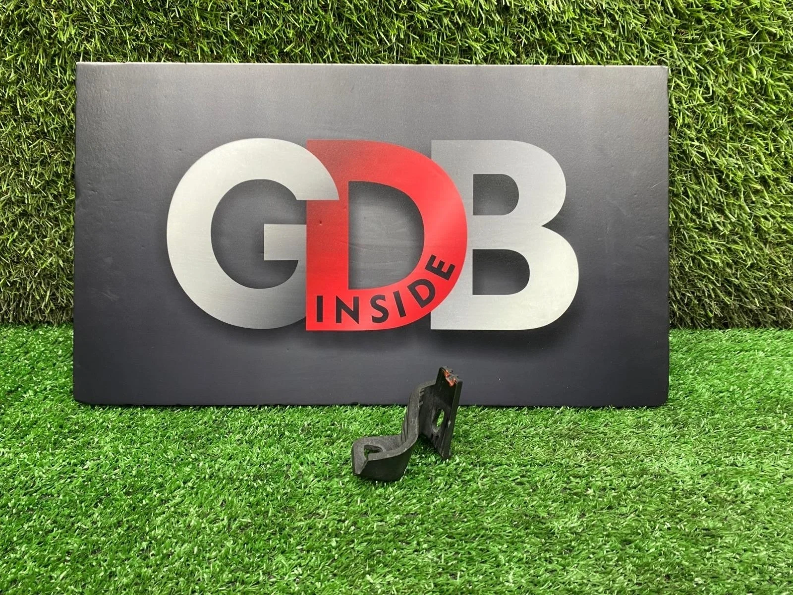 Крепление фары BMW 3 series 04.03.2016 51647285597 F30 B48B20A, переднее левое