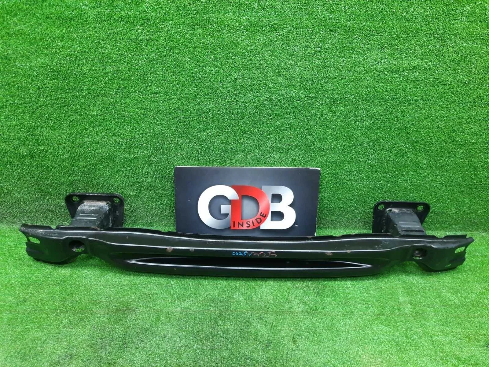 Усилитель бампера BMW X1 09.10.2014 51122990162 E84 N20B20A, задний