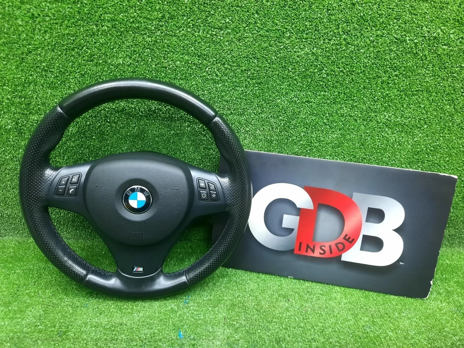 Руль M BMW X1 09.10.2014 32307839114 E84 N20B20A