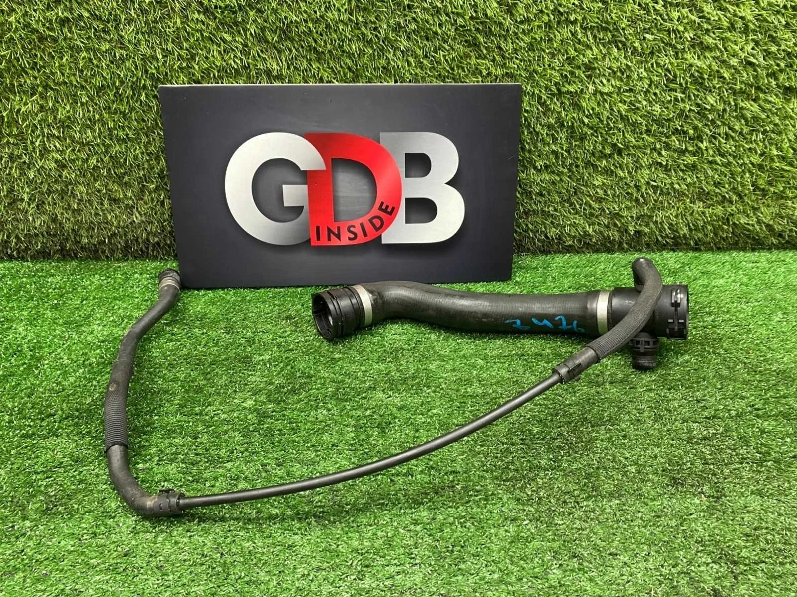 Патрубок системы охлаждения BMW X1 19.12.2012 17127612444 E84 N20B20A