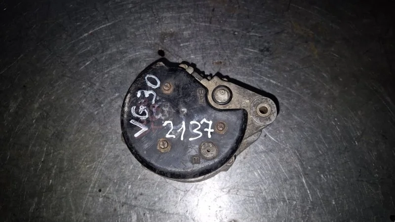 Генератор Nissan Terrano