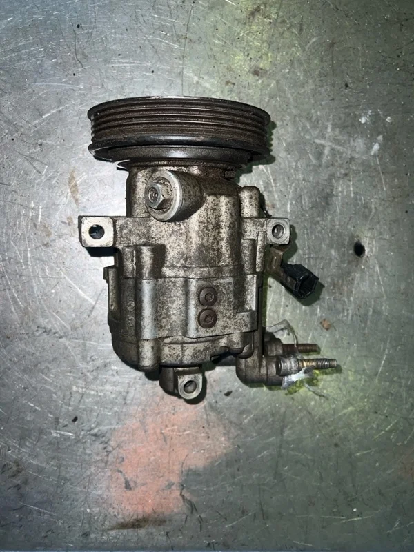 Компрессор кондиционера Nissan MICRA 2009 K12E