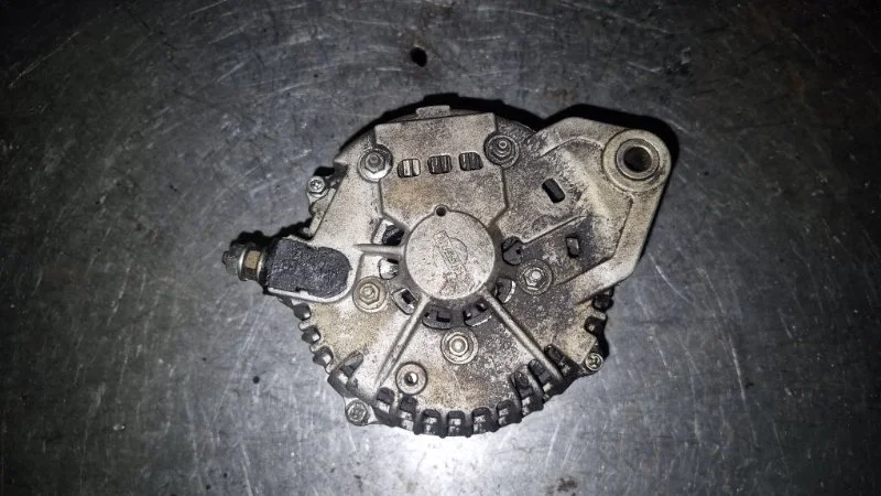 Генератор Nissan Maxima 2004 CA33