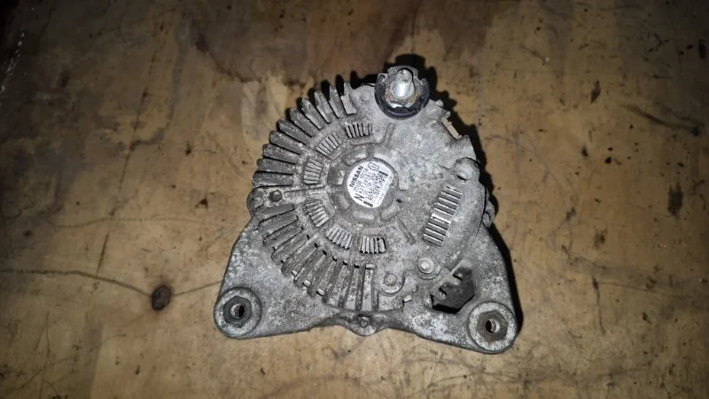 Генератор Nissan X-Trail 2013 T31