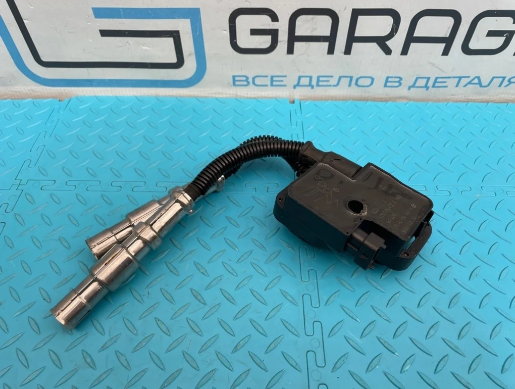 Катушка зажигания Mercedes-Benz S-Class 2000 A0001587803 W220 113.941 4.3