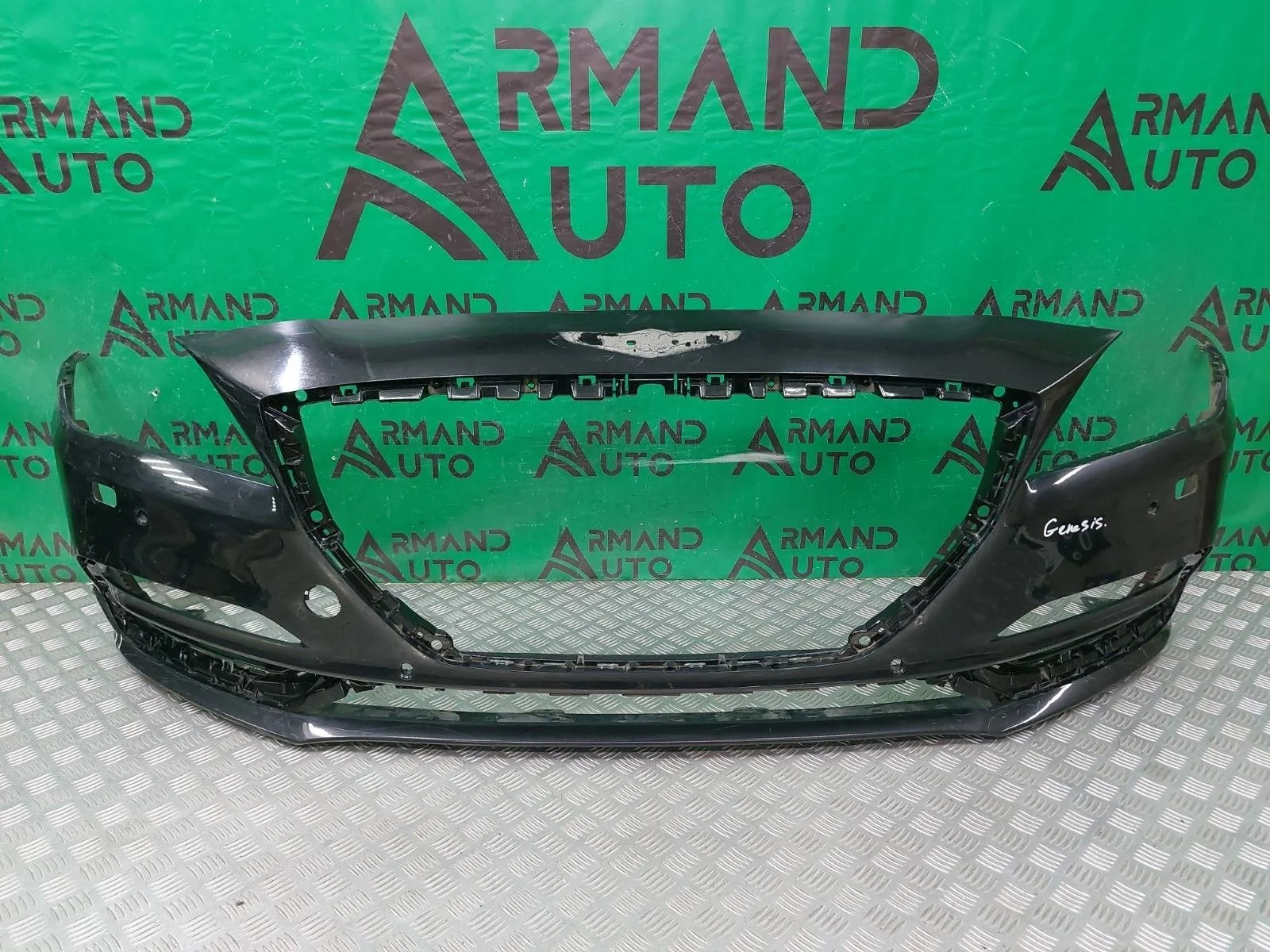 Бампер Genesis G80 2016-2020