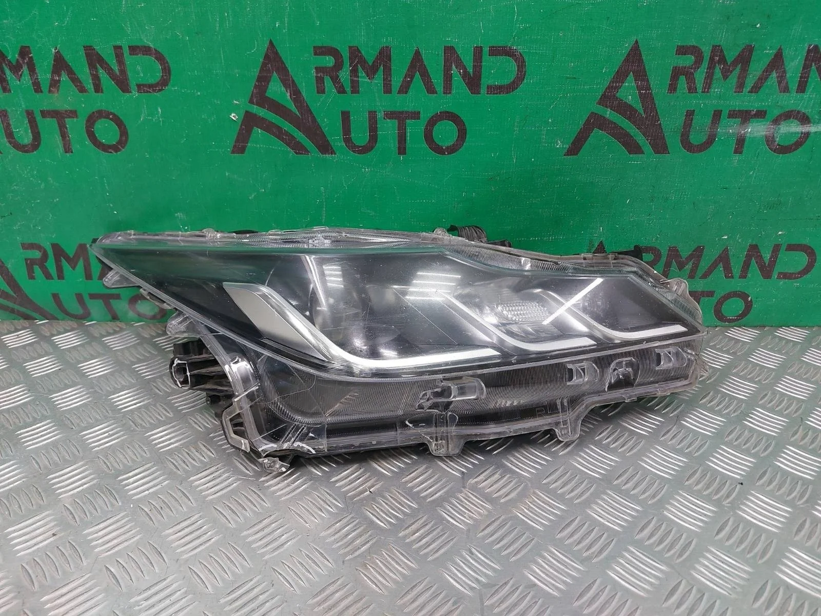 Фара Toyota Corolla 2018-нв 12 E210