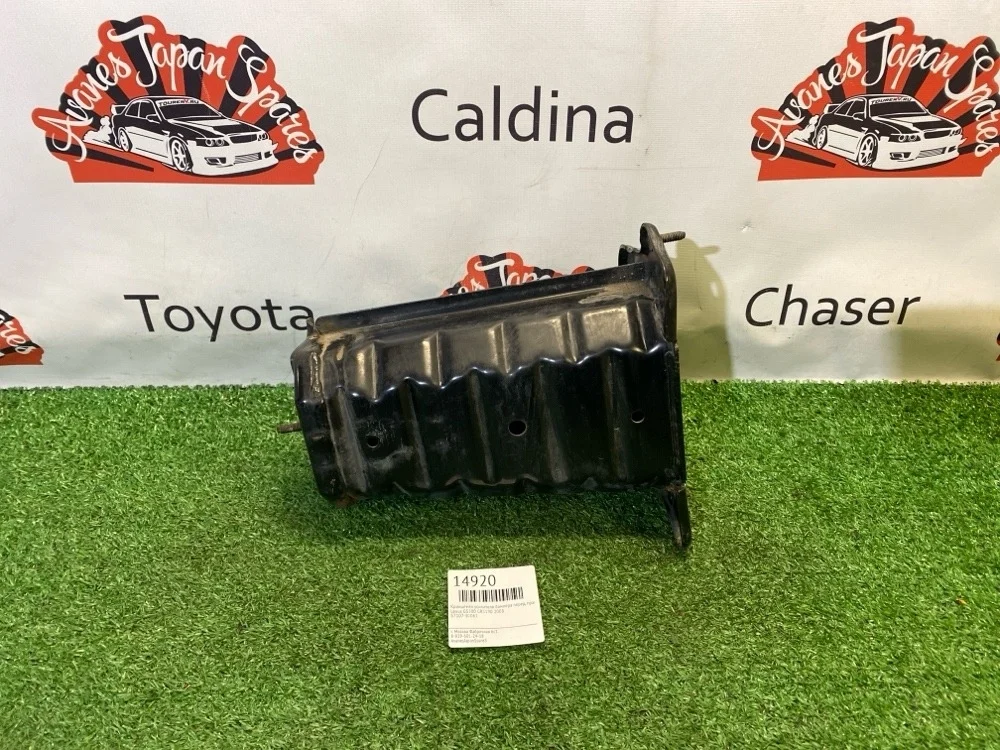 Кронштейн усилителя бампера Lexus GS300 2008 5710730061 GRS190, передний правый